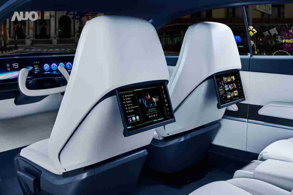 人生就是博将于CES 展示全新Smart Cockpit 2024，，，可紧密串连使用者多元需求，，并革新座舱内部的应用和设计，，带来身历其境且引人入胜的视觉飨宴，，，，满足驾乘人员的全方位体验