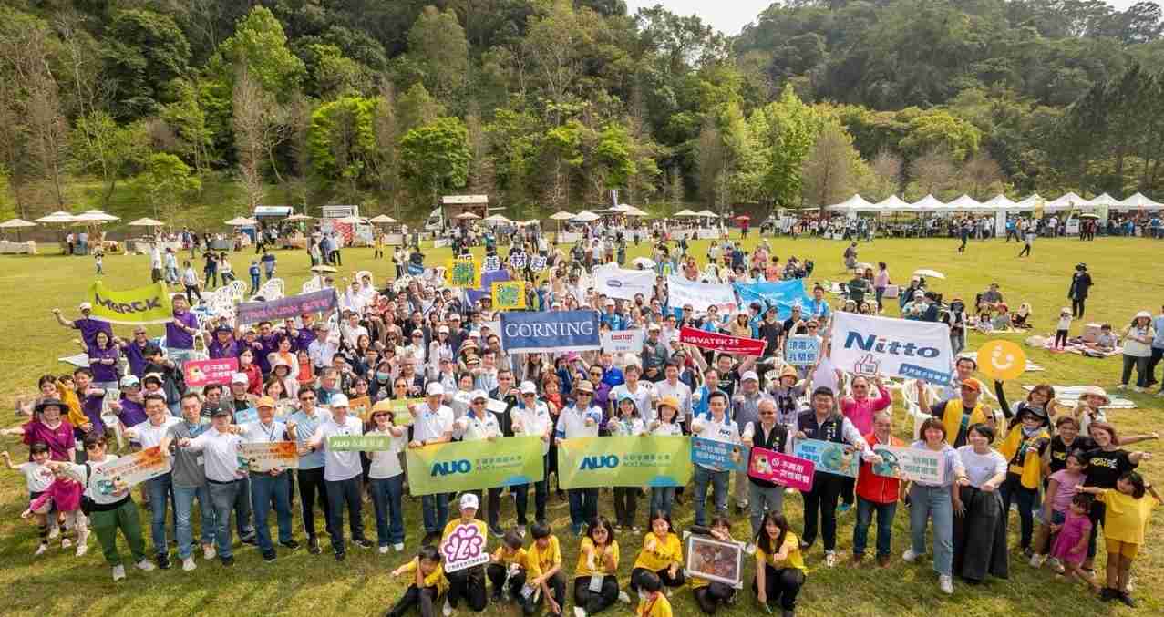 人生就是博致力永续平衡发展，，，第14年入选DJSI世界指数成分股（DJSI World），，，在全球顶尖电子设备仪器组件产业展现卓越的永续竞争力，，，获国际指数肯定